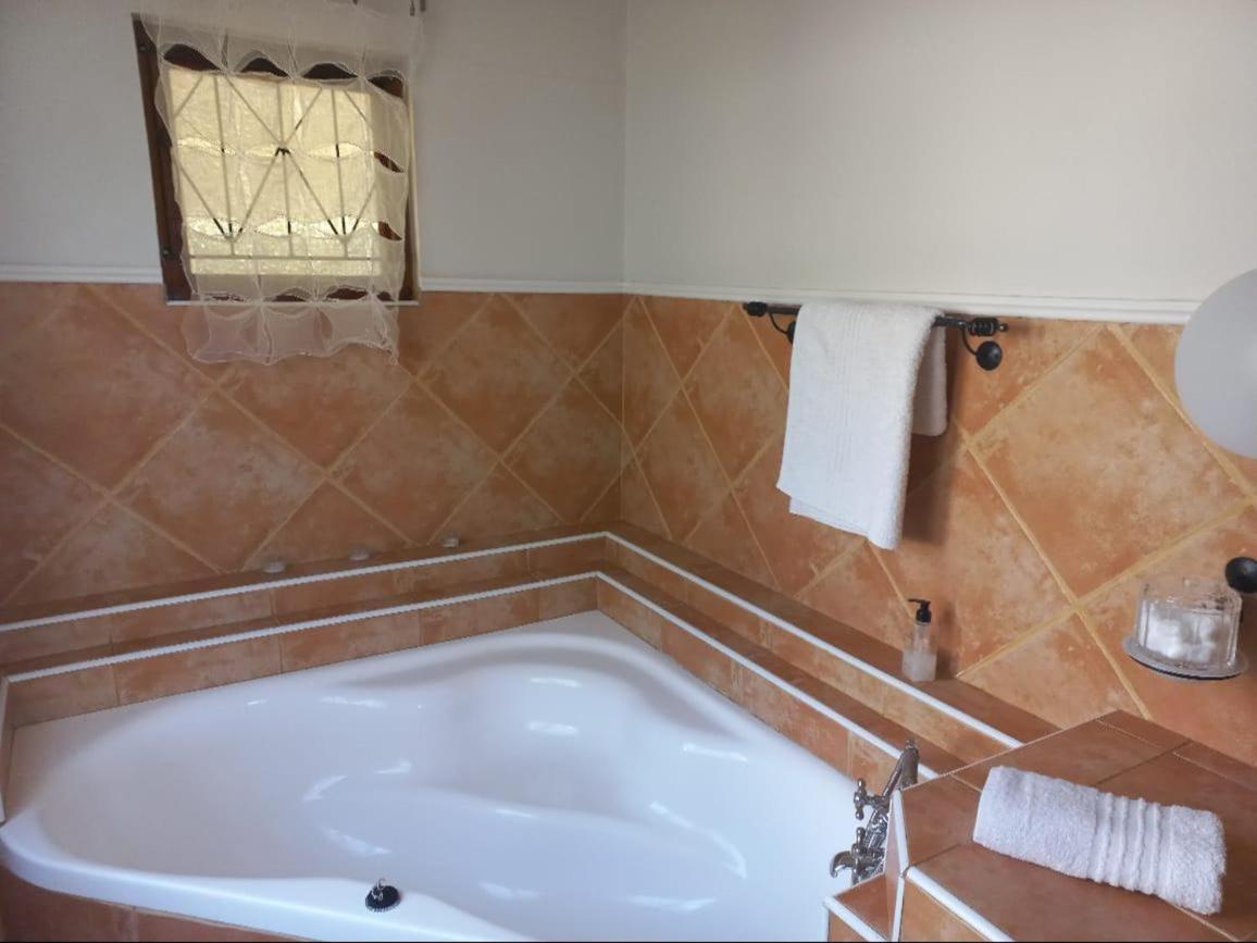 Villa Vista Cottage. Port Alfred Room photo